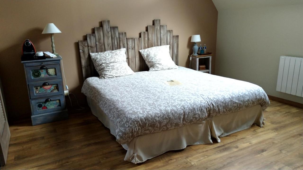 Les Trois Provinces Bed and Breakfast Couffy Eksteriør billede